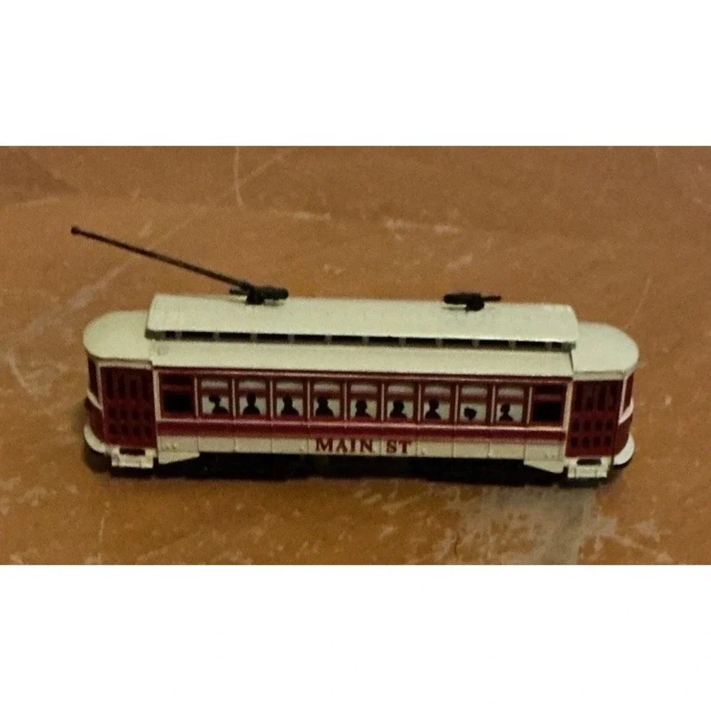 Bachmann N Scale #61090 N‎ Trolleys Main Street Brill Trolley